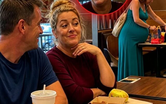 A Cruel Woman Offered a Starving Pregnant Woman Food—Then Threw It on the Floor. My Husband’s Response Taught Her a…